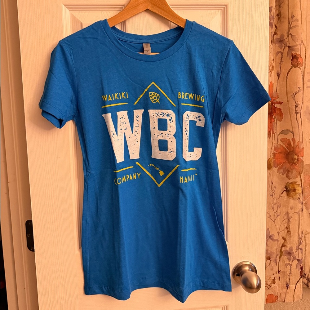 Waikiki Brewing Company Women’s Tshirt